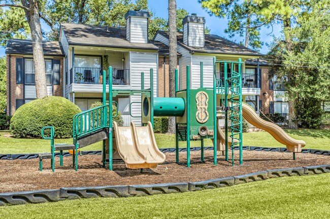 Foto del edificio - Brandon Oaks Apartments