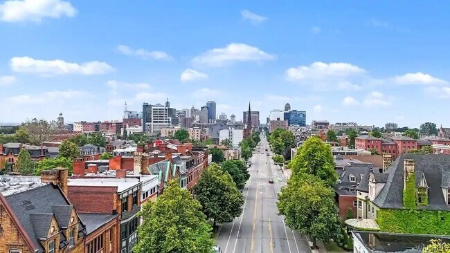 Foto del edificio - 493 Delaware Ave