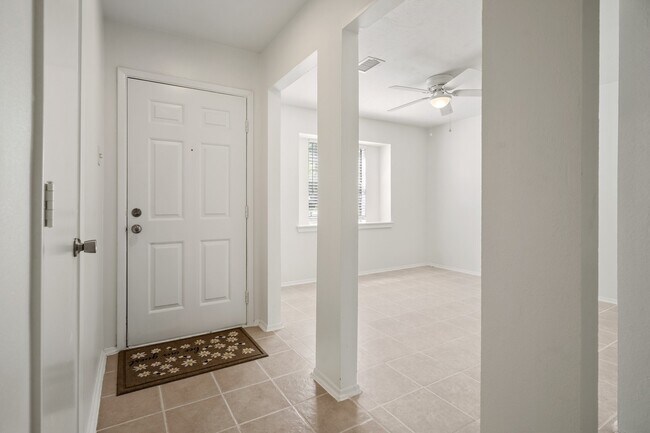 Foto del edificio - 72 Oldstream Ct