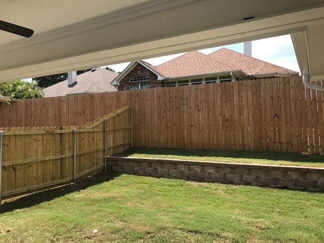 Foto del edificio - 3429 Cottage Ct