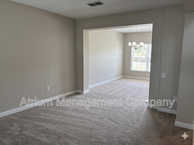 Foto del edificio - 1713 Pine Bay Dr