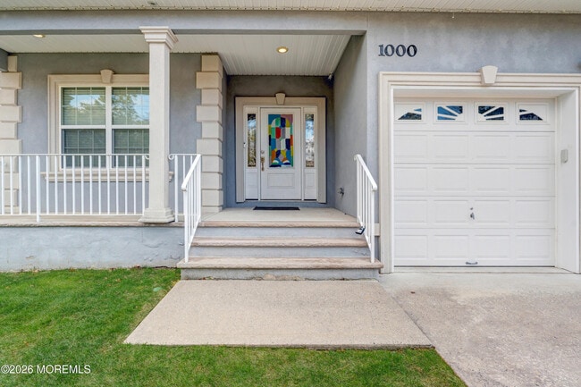 Foto del edificio - 1000 Eighth Ave