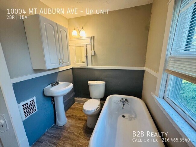 Foto del edificio - 10004 Mt Auburn Ave