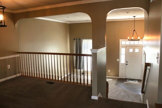 Building Photo - 12014 Calico Woods Dr