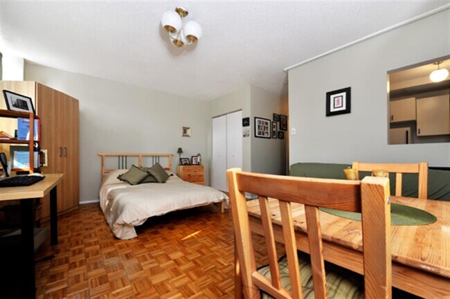 Photo du bâtiment - Ridgeview Apartments