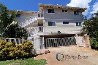 Building Photo - 2738 LEIALOHA Ave