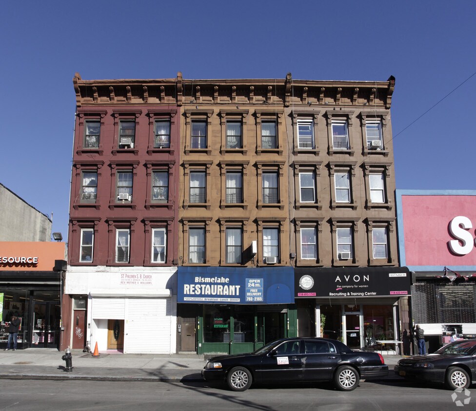 Foto del edificio - 1235 Fulton St