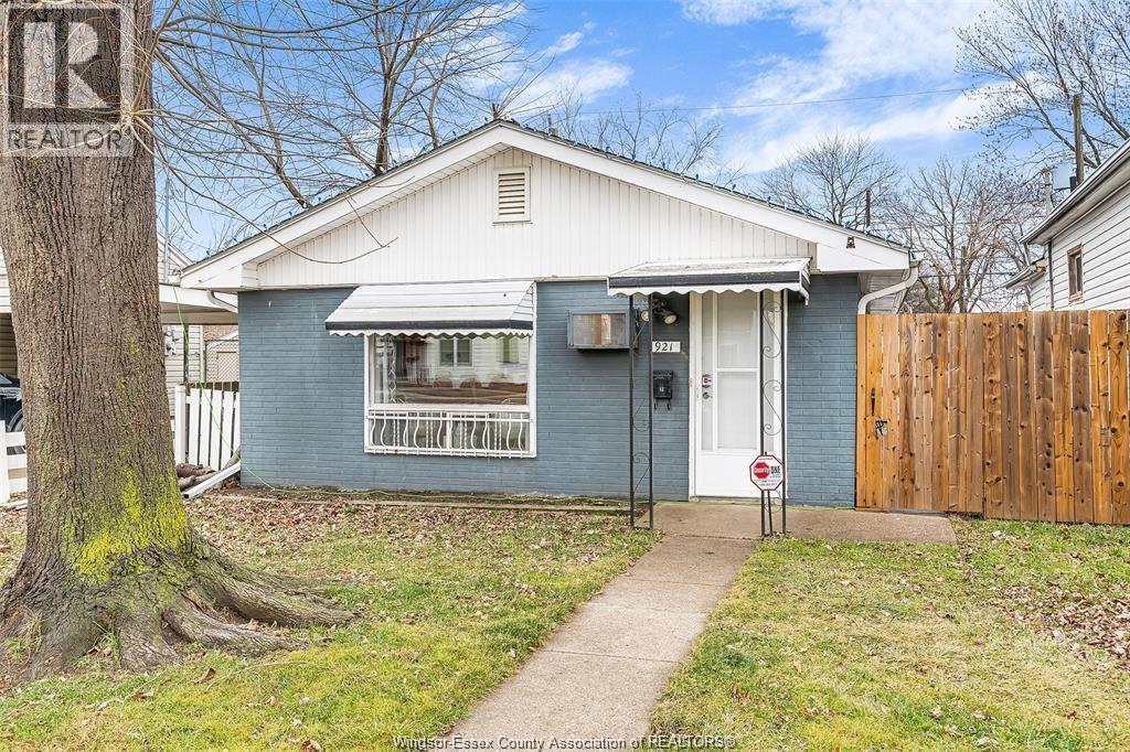 Photo principale - 921 Partington Ave