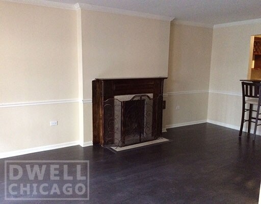 Building Photo - 816 N Dearborn St