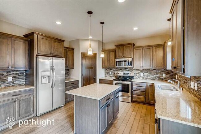 Building Photo - 16043 Estate Lane, Lakeville, MN, 55044
