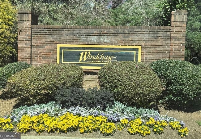 Foto del edificio - 4362 Thunder Ford Dr