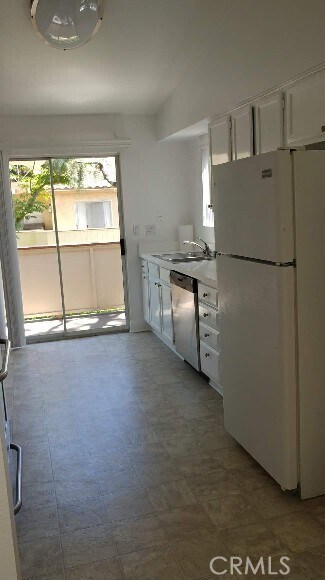Building Photo - 5255 Box Canyon Ct