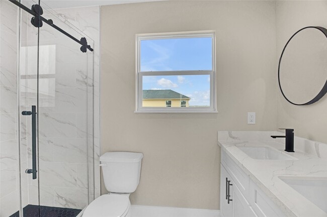 Building Photo - 835 22nd St