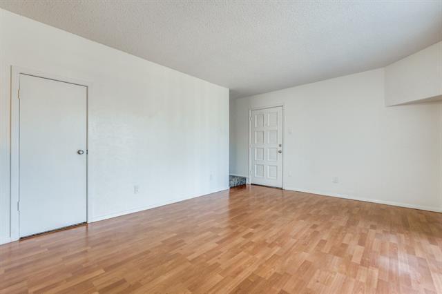 Foto del edificio - 4020 Holland Ave