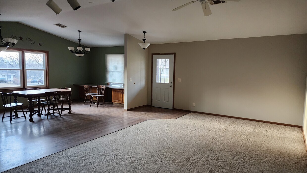 538 Woodridge Ct, Menomonie, WI 54751 House Rental in Menomonie, WI