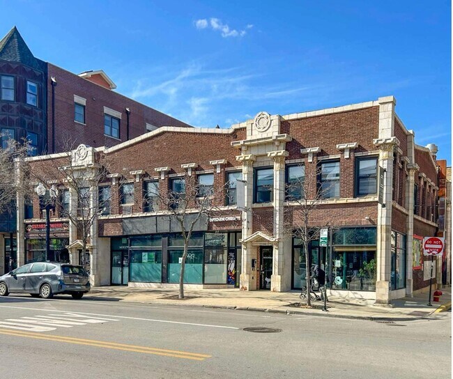 Foto del edificio - 4606 N Malden St