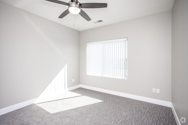 1BR, 1BA - 744-753 SF - RiverPointe