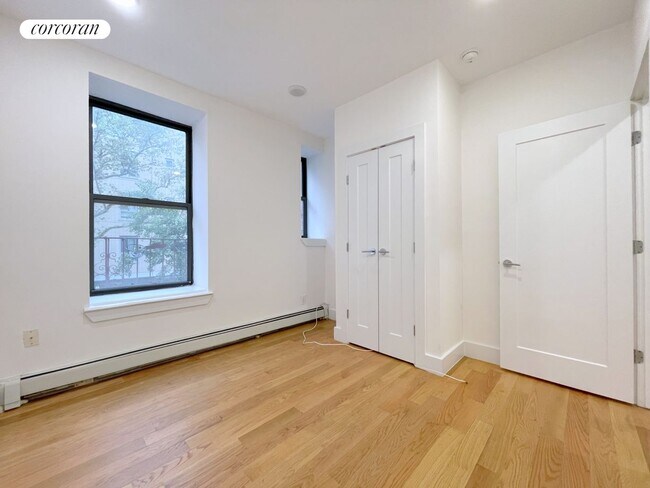 Building Photo - 167 W 132nd St