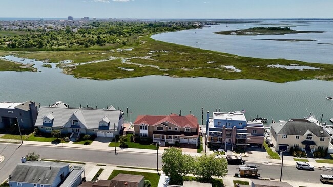 Foto del edificio - 802 N Harvard Ave