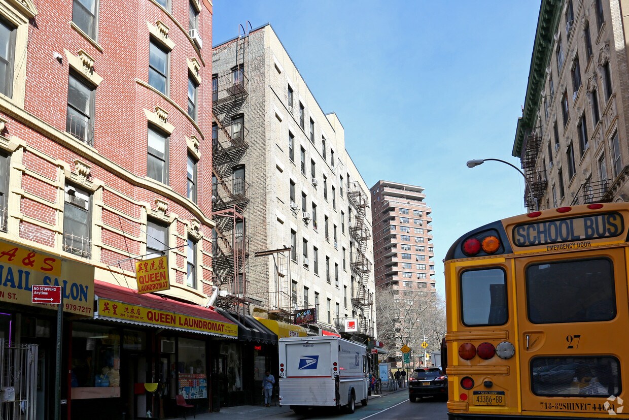 Foto del edificio - Clinton Hill Apartments IV