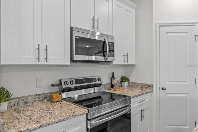 Building Photo - 409 Cinnamon Dr