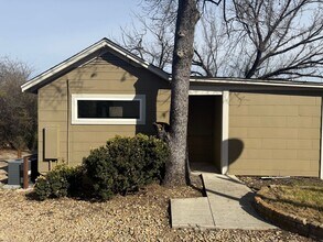 Building Photo - 5317 Purington Ave