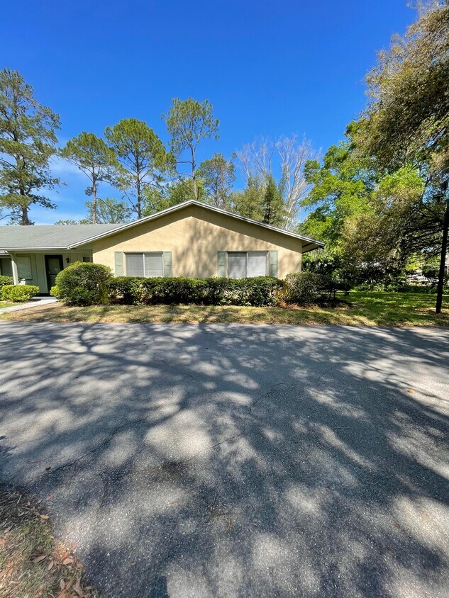 1201 The Grove Rd Unit 1201, Orange Park, FL 32073 Condo for Rent in