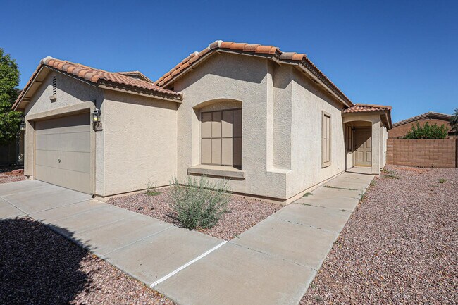 Building Photo - 16034 W Winchcomb Dr