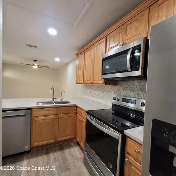 Foto del edificio - 1460 Sheafe Ave NE