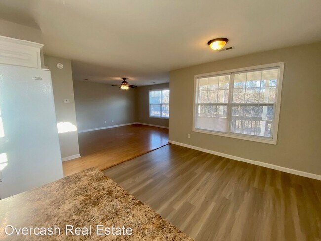 Building Photo - 4 br, 2 bath House - 1110 Mason St