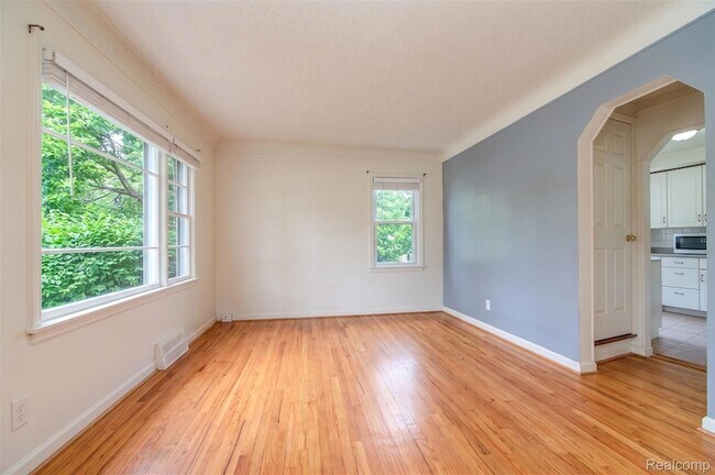 Foto del edificio - 3224 N Altadena Ave
