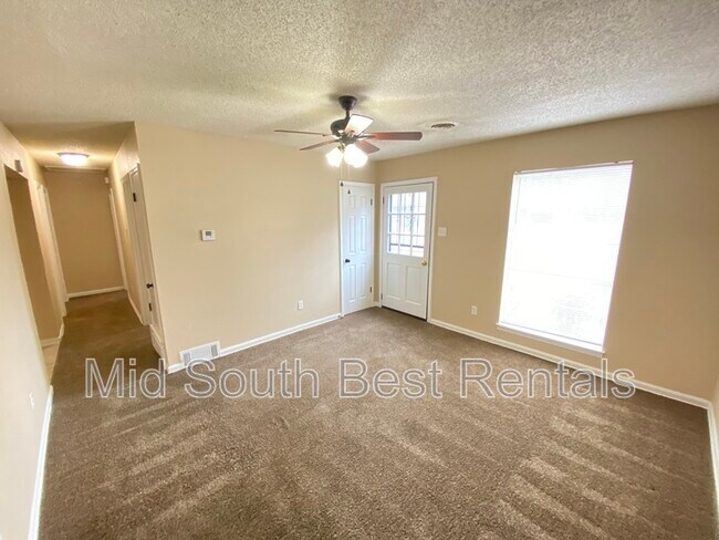 Foto del edificio - 741 Northaven Dr