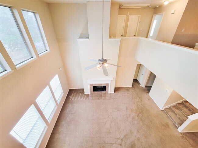 Foto del edificio - 4926 Lake Gladewater Ct
