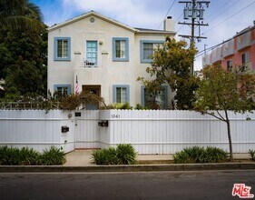 Building Photo - 1341 Stanford St