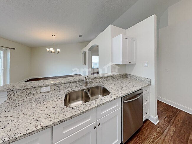 Foto del edificio - 15009 Trail Creek Pl