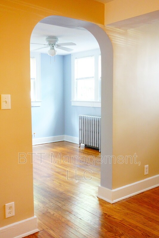 Building Photo - 8201 Flower Ave