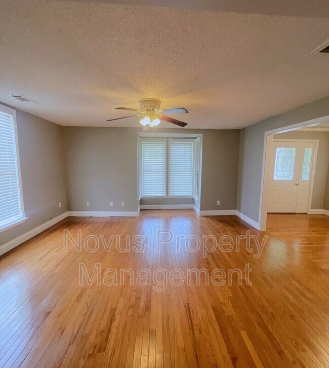 Foto del edificio - 102 Lipham St