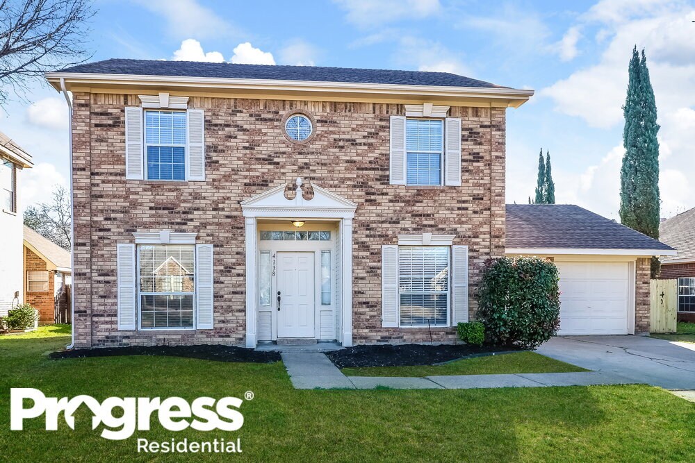 Foto principal - 4138 Briar Hill Dr