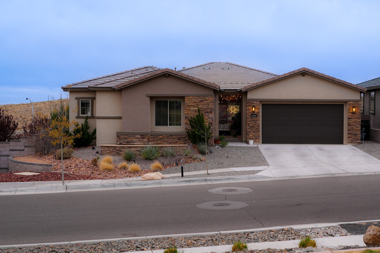 Primary Photo - 12000 Bear Valley Ln NW