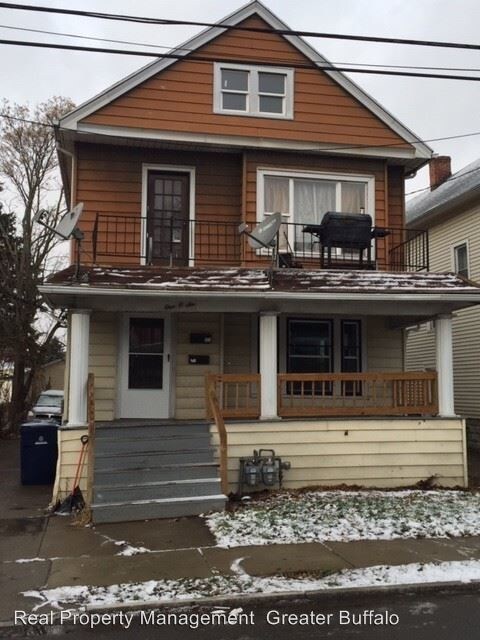 Primary Photo - 106 Weyand Ave