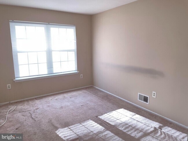Foto del edificio - 809 Lindsley Ct