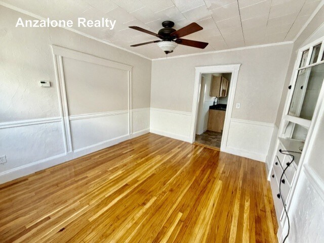 Building Photo - 272 Willis Ave