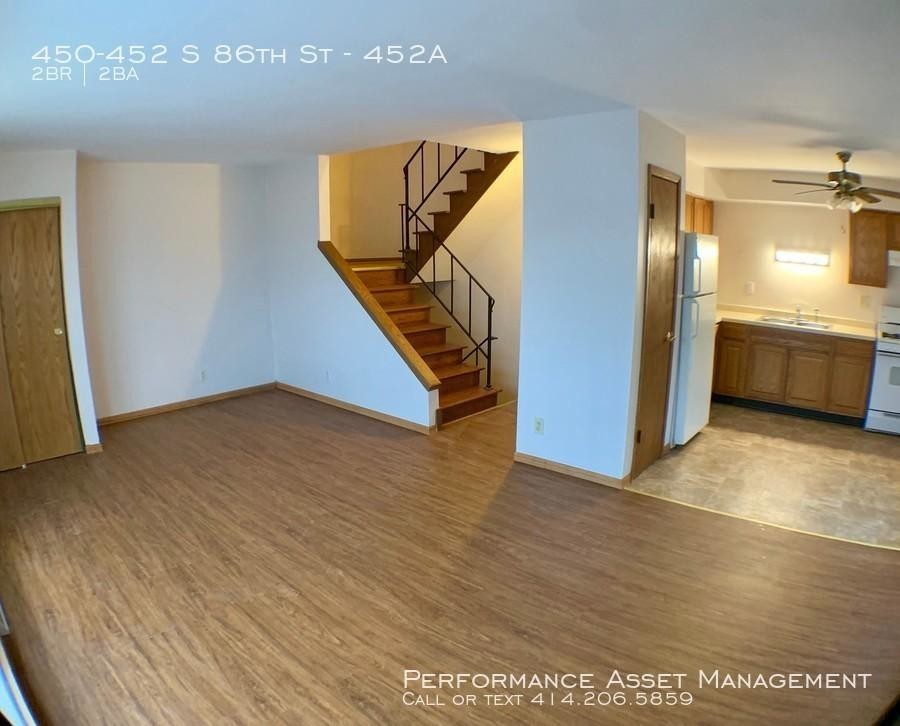 Primary Photo - 2 bedroom in Milwaukee WI 53214
