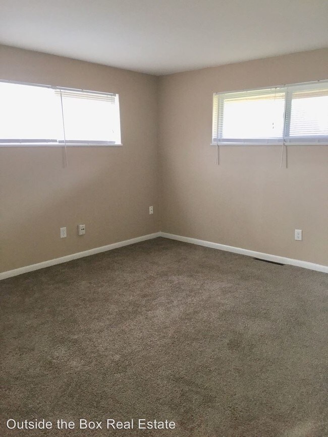 Foto del edificio - 3 br, 1 bath House - 3851 Tait Rd