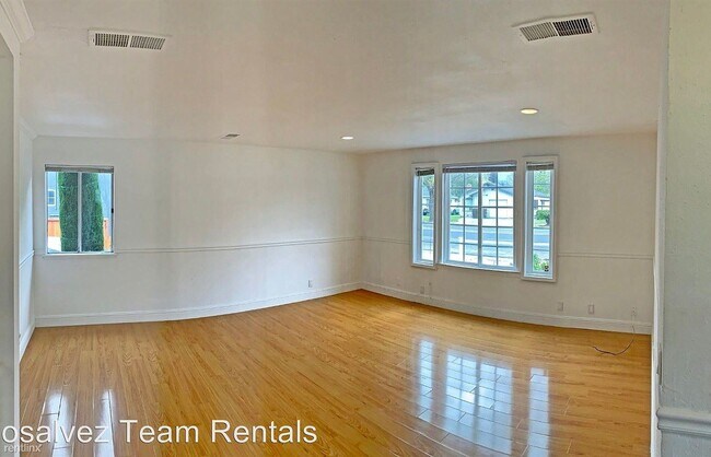 Foto del edificio - 920 N 4th St
