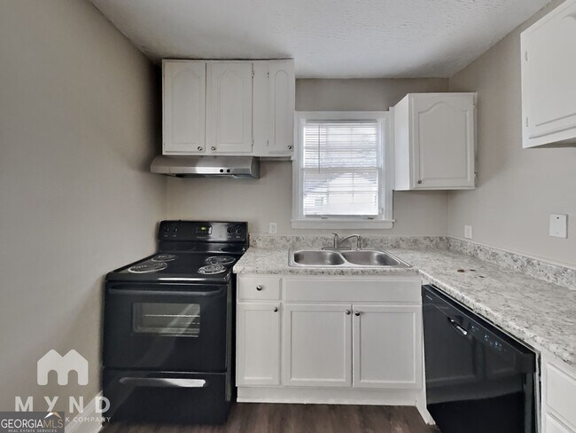 Foto del edificio - 1284 Westmont Rd SW