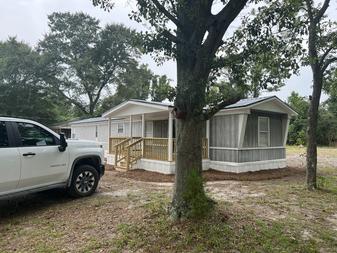 122 Stanford Wiley Ln, Beulaville, NC 28518 House Rental in