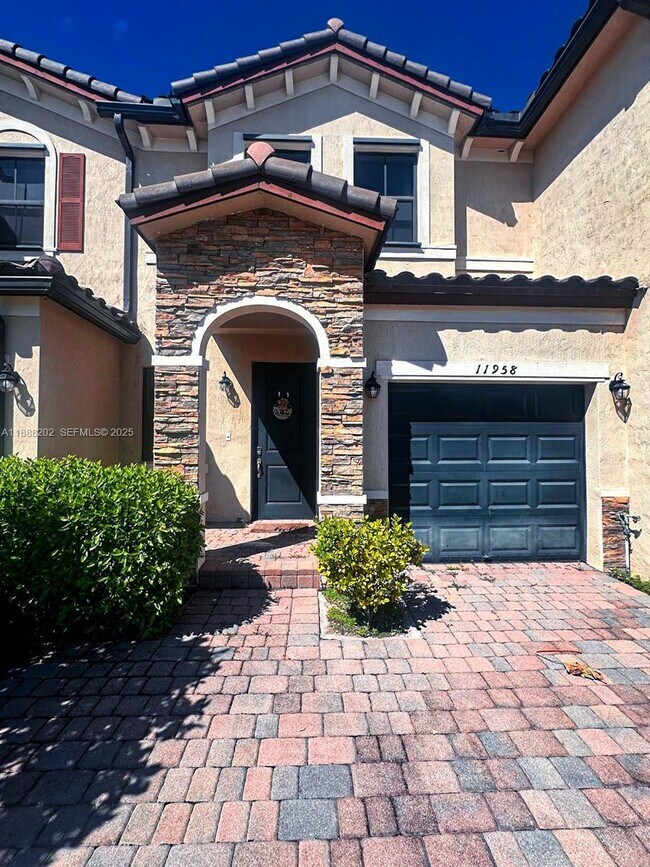 Building Photo - 11958 SW 151 Ave