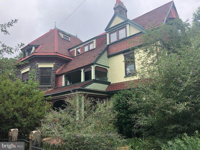 Foto del edificio - 5335 Knox St