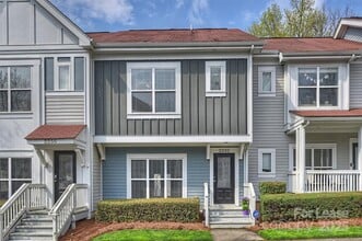 Building Photo - 2252 Vision Dr